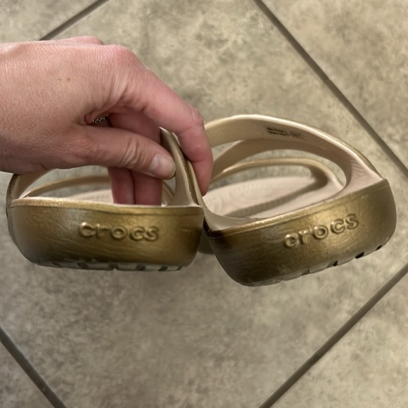 Women’s Kadee II Crocs - Picture 4 of 7